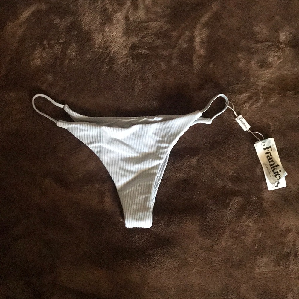 Frankie’s Bikinis Willa Bottom in Sky